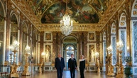 Trump nimmt an Abendessen mit Macron auf Schloss Versailles teil
