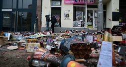 Attacken auf Einsatzkräfte an Silvester: Durchsuchungen in Nordrhein-Westfalen
