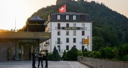 Verhandlungen über endgültiges Ende des Iran-Kriegs in der Schweiz begonnen