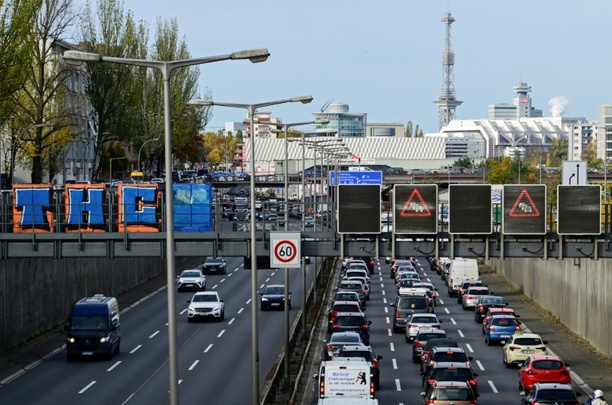 Bild vergr&ouml;&szlig;ern: Verbände: Verzicht auf neue Autobahnen und Bundesstraßen bringt 20 Milliarden Euro