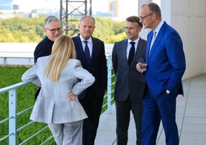 Staats- und Regierungschefs von E5-Gruppe zu Treffen in Berlin zusammengekommen