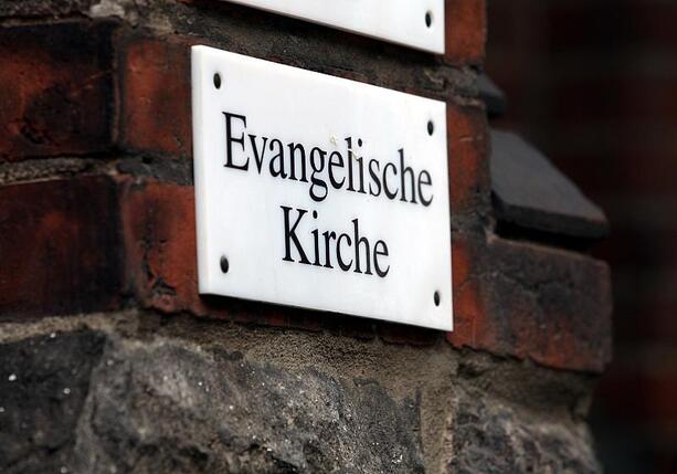 Bild vergr&ouml;&szlig;ern: EKD lädt zu Abkühlung in Kirchen ein