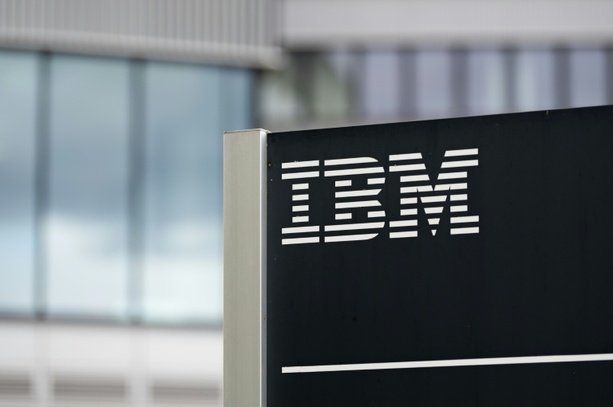 Bild vergr&ouml;&szlig;ern: Leistungssprung bei Mikrochips: IBM stellt neue Technologie vor