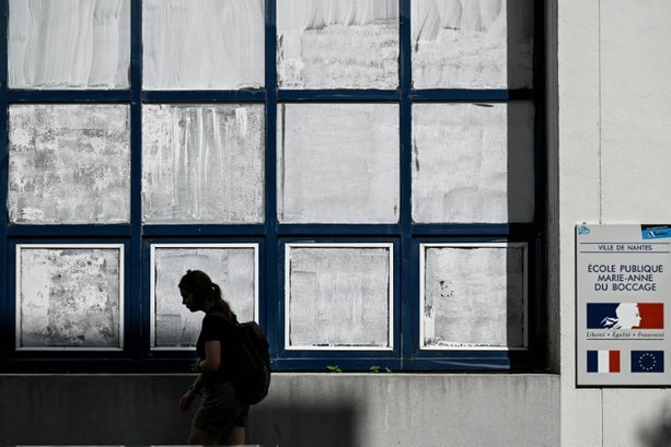 Bild vergr&ouml;&szlig;ern: Frankreichs Schulen bekommen 130 Millionen Euro für Klimaanlagen