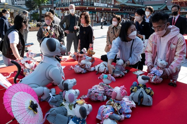 Bild vergr&ouml;&szlig;ern: Sony stellt Verkauf von Roboterhündchen Aibo in Japan ein