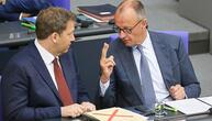 Rentenreform bringt Regierungsparteien keinen Aufschwung