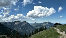 Bayern: Bergwanderer stirbt bei Tour in den Alpen