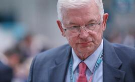 Koch rät Union zu Kompromiss bei Reichensteuer