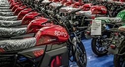 Uganda: Mitarbeiter von Elektro-Motorradbauer werfen Vorgesetzten Misshandlung vor