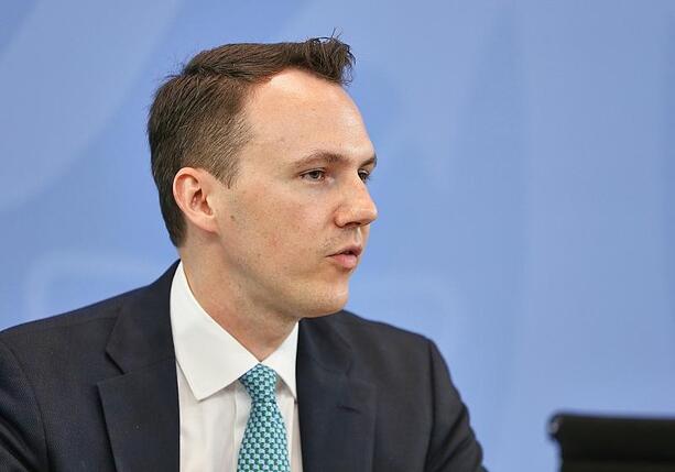 Bild vergr&ouml;&szlig;ern: Vizechefs der Rentenkommission mussten Standpunkte räumen