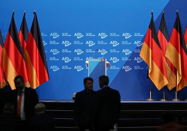 Bild vergr&ouml;&szlig;ern: Strack-Zimmermann: Friedliche Blockade gegen AfD-Parteitag erlaubt