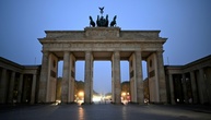 Brandenburger Tor wird zum 250. Geburtstag der Vereinigten Staaten angestrahlt