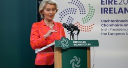 Von der Leyen: Technische Probleme mit EU-Grenzkontrollen werden gelöst