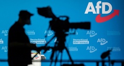Beginn des AfD-Parteitag in Erfurt - massive Gegenproteste geplant