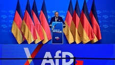 AfD-Parteitag bestätigt Doppelspitze Weidel-Chrupalla klar im Amt