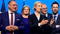 AfD-Parteitag in Erfurt fortgesetzt - Reden von Weidel und Chrupalla