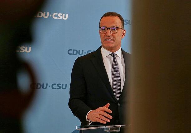Bild vergr&ouml;&szlig;ern: Spahn verteidigt Steuerreform gegen Kritik