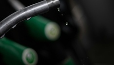 ADAC: Tankrabatt-Ende lässt Spritpreise kräftig steigen