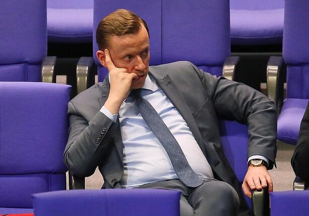 Bild vergr&ouml;&szlig;ern: SPD-Fraktion will Kursänderung in der Außenpolitik