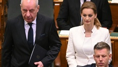 Ungarisches Parlament stimmt für Verfassungsänderung zur Absetzung des Präsidenten