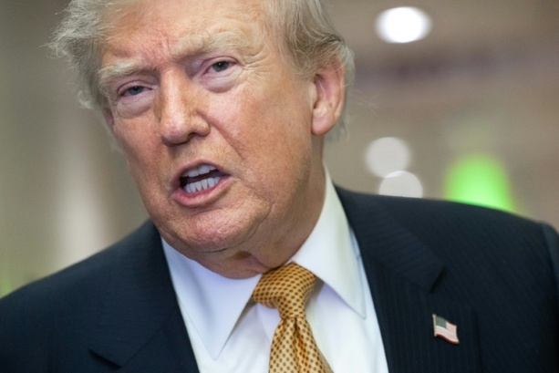 Bild vergr&ouml;&szlig;ern: Trump kündigt Rede an die Nation für Donnerstag an