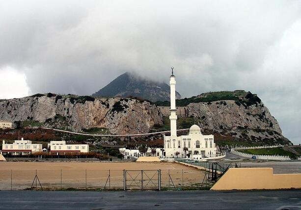 Bild vergr&ouml;&szlig;ern: Spanien und Gibraltar beenden Grenzkontrollen