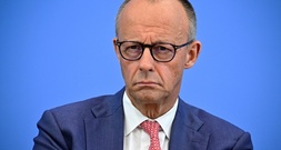 Merz und Steinmeier empfangen algerischen Präsidenten Tebboune in Berlin