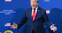 Trumps Teleprompter-Bediener in Wett-Affäre suspendiert