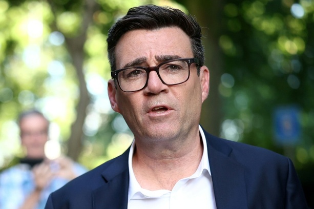 Bild vergr&ouml;&szlig;ern: Andy Burnham soll Keir Starmer an Spitze von britischer Labour-Partei ablösen