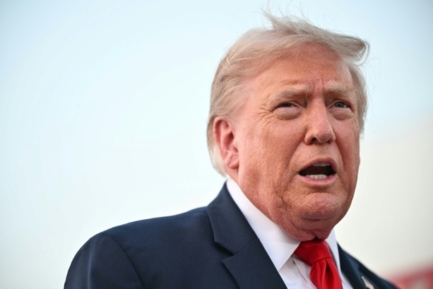 Bild vergr&ouml;&szlig;ern: Trump ordnet Zölle von 50 Prozent auf eine Reihe von Waren aus Kanada an