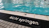 Schwimmbadbesuch deutlich teurer als 2025