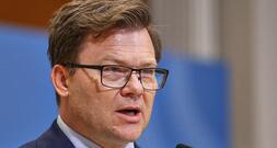 Schneider pocht auf Verlässlichkeit im EU-Emissionshandel