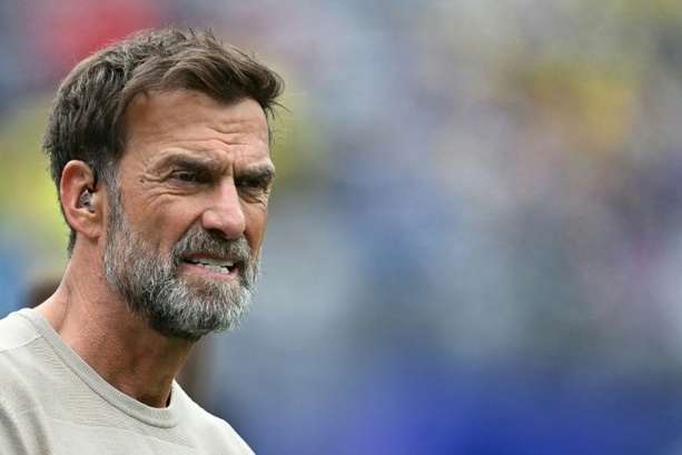 Bild vergr&ouml;&szlig;ern: Jürgen Klopp offiziell als neuer Bundestrainer vorgestellt