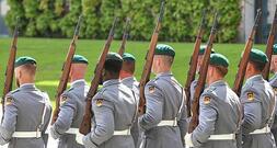 Ex-Generalinspekteur: Wehrdienst nur Zwischenschritt zur Wehrpflicht