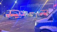 Polizei: Mindestens ein Toter und 15 Verletzte bei Berliner CSD