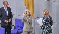 Experte: Minister-Vereidigung nach Sommerpause verfassungswidrig