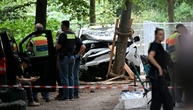 Polizisten an Bahnhöfen in Einsatz: Großfahndung nach Bluttat bei Berliner CSD