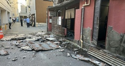 Erdbeben in Japan: Medien berichten über Tote in beschädigtem Einkaufszentrum