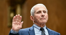 Trump stellt früheren US-Corona-Berater Fauci an den Pranger