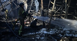 Mindestens drei Menschen bei russischem Raketenangriff auf Kiew getötet