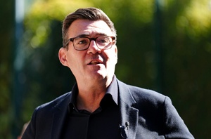 Neuer britischer Premier Burnham möchte schriftliche Verfassung für sein Land