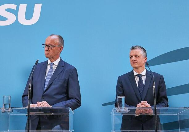 Bild vergr&ouml;&szlig;ern: Frei hält Autorität des Kanzlers für nicht beschädigt
