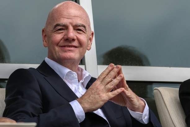 Bild vergr&ouml;&szlig;ern: Investoren-Affäre: Fifa-Spitze stellt sich uneingeschränkt hinter Infantino