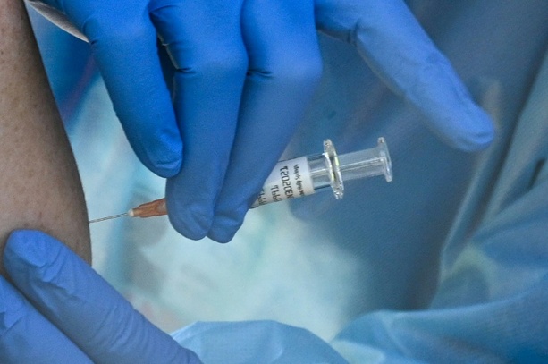 Bild vergr&ouml;&szlig;ern: US-Arzneimittelbehörde FDA lässt mRNA-Impfstoff von Moderna gegen Grippe zu