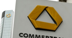 Commerzbank meldet Rekordergebnis - Gespräche mit Unicredit stehen an