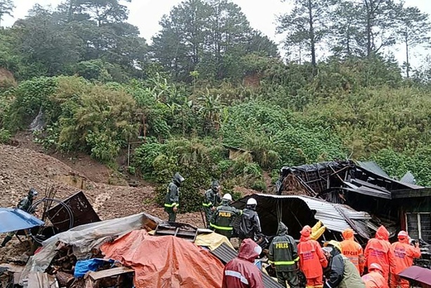 Bild vergr&ouml;&szlig;ern: Mindestens vier Tote durch Erdrutsche auf den Philippinen