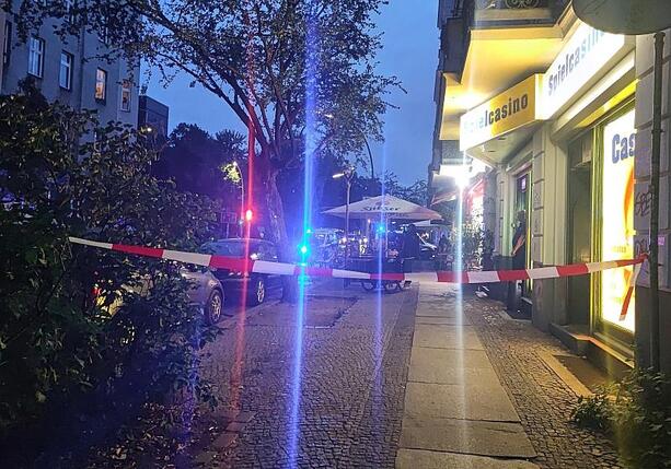 Bild vergr&ouml;&szlig;ern: Ermittlungen nach erneuten Schüssen in Berlin-Kreuzberg dauern an
