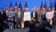 Insa: AfD bleibt stärkste Kraft - Grüne und BSW verlieren