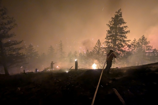Bild vergr&ouml;&szlig;ern: Waldbrände in Kanada: Notstand in Provinz British Columbia ausgerufen
