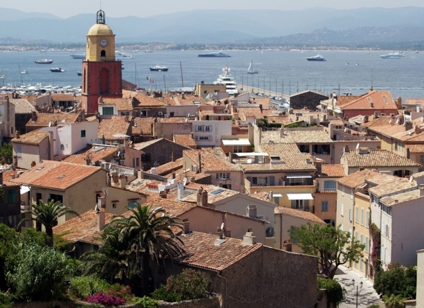 Bild vergr&ouml;&szlig;ern: Diebstahl von Luxusuhr: Französische Polizei nimmt in Saint-Tropez vier Spanier fest